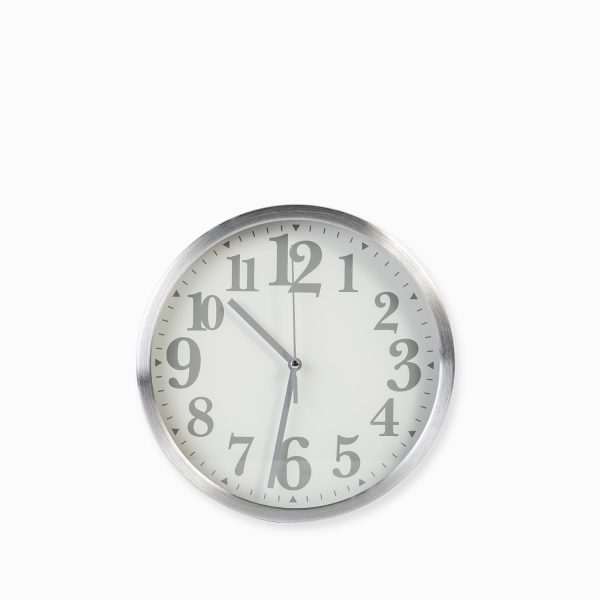 Reloj de pared plateado 22.5