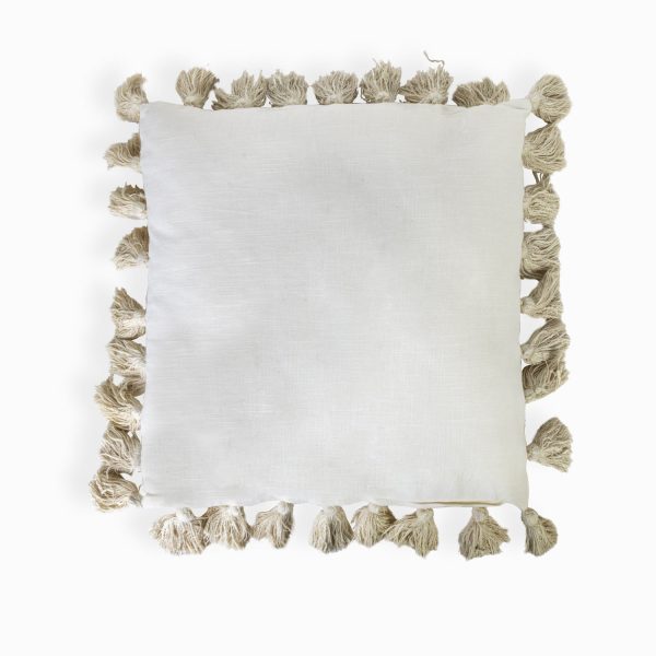 Cojin borlas beige 60x60cm