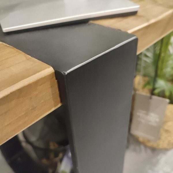 Escritorio con pata de metal - Imagen 8