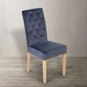 Silla de comedor con espaldar alto capitoneado velvet azul