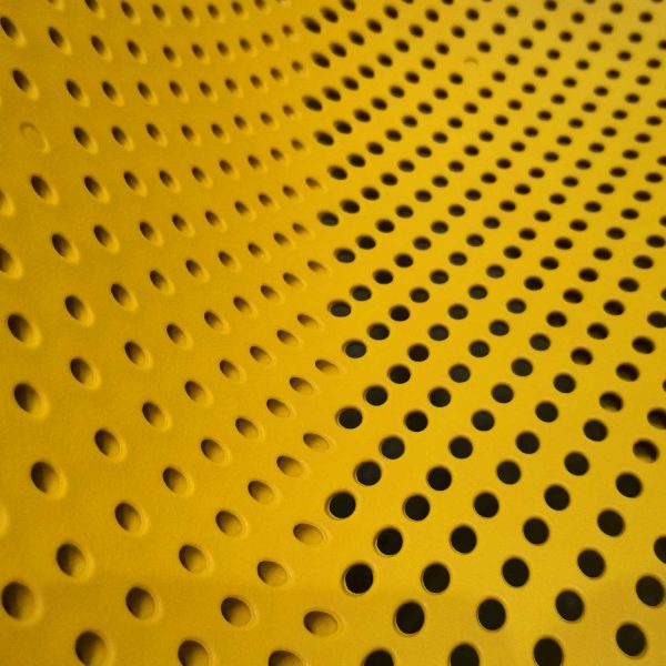Silla Bavaro amarilla - Imagen 4
