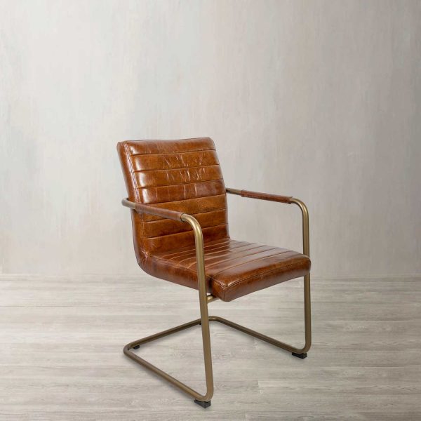 Silla Cuero brazos metal miel