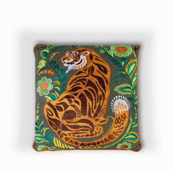 Cojin verde con tigre 45x45cm