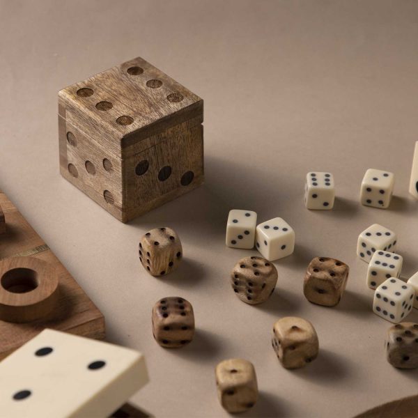 Juego dados en madera - Imagen 6