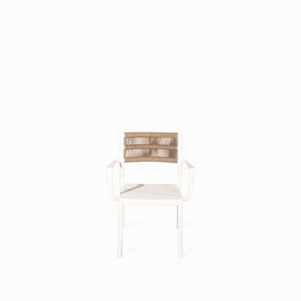 Silla brazos blanca con espaldar cuerdas café