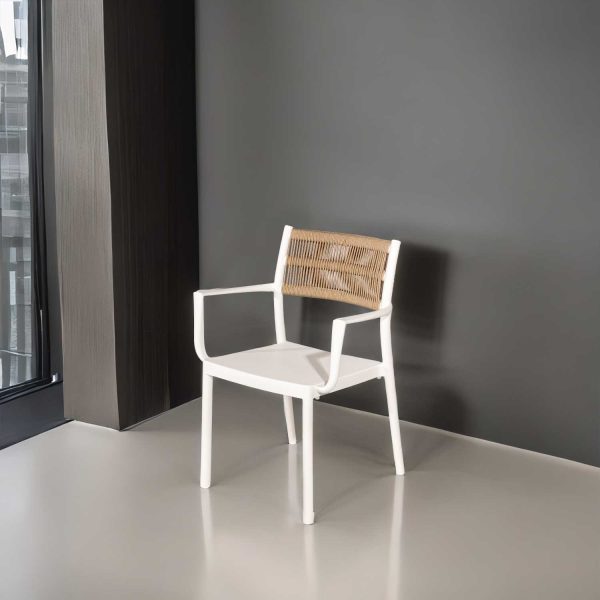 Silla brazos blanca con espaldar cuerdas café - Imagen 4