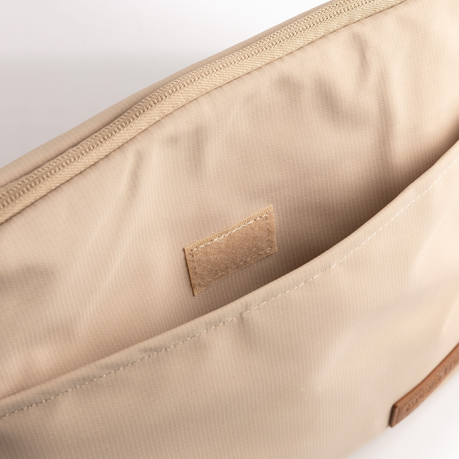 Lonchera Mila beige - Imagen 3