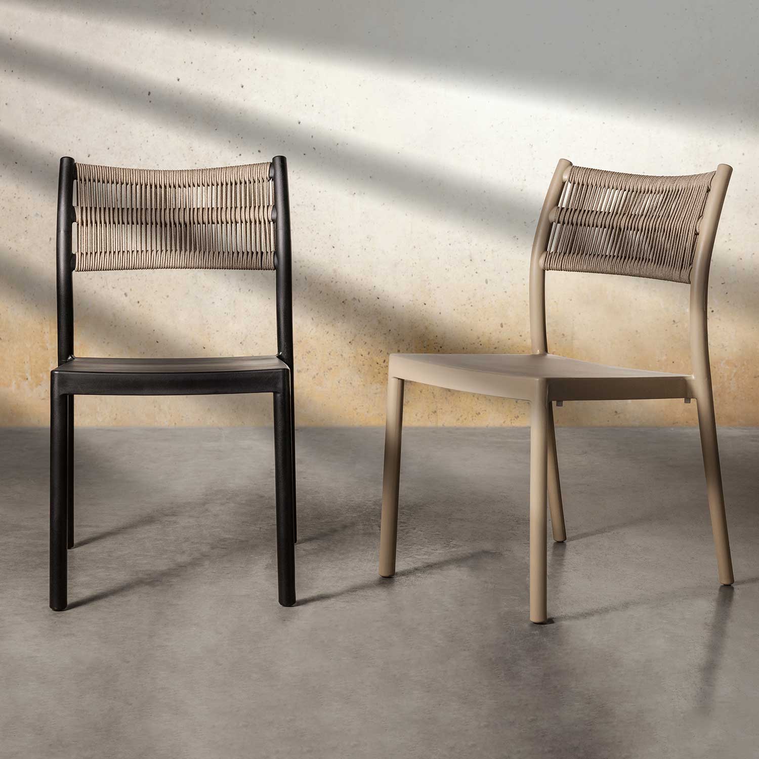 Silla espaldar cuerdas sin brazos negra - Imagen 7