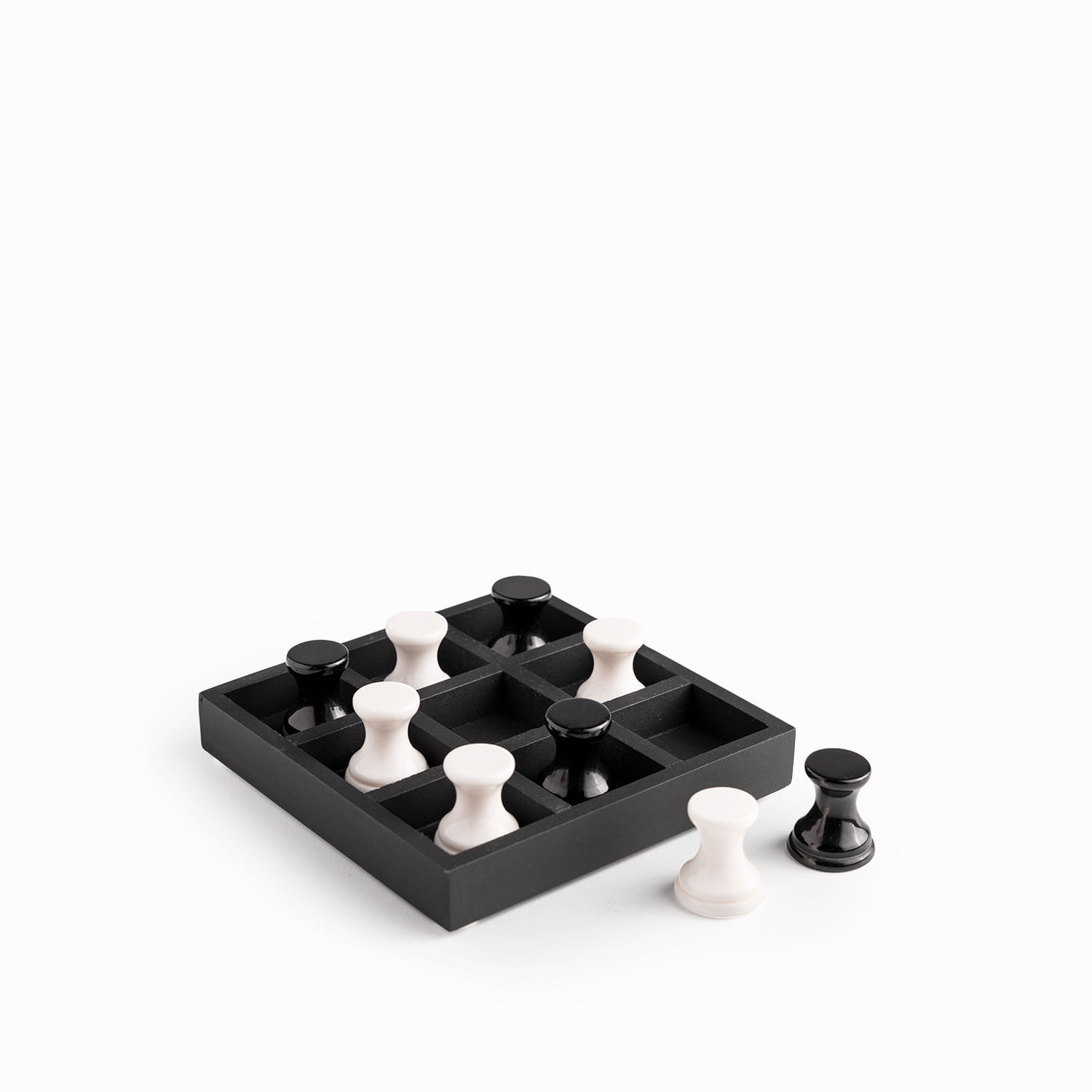 Juego ajedrez blanco y negro