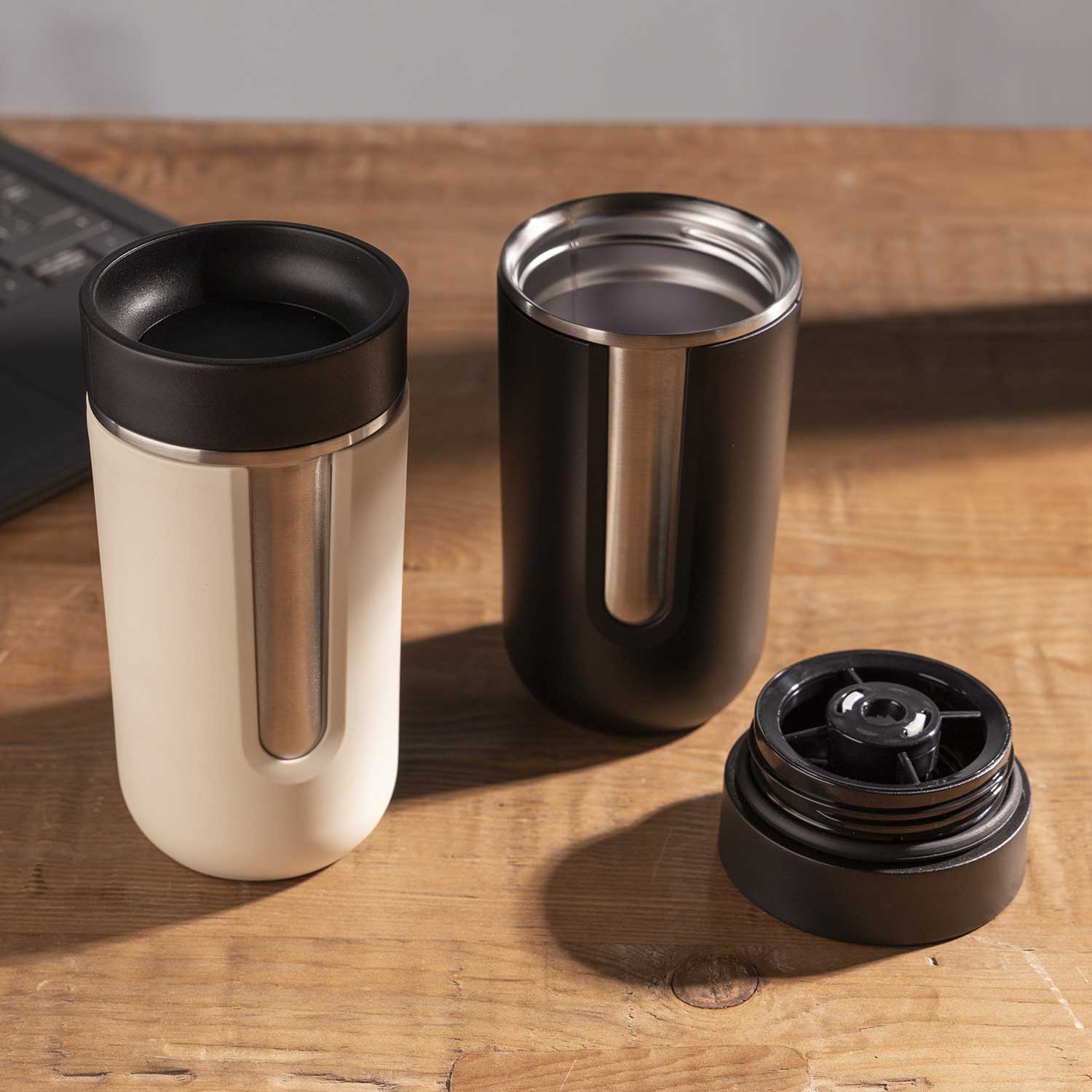 Vaso doble pared negro 400ml - Imagen 7