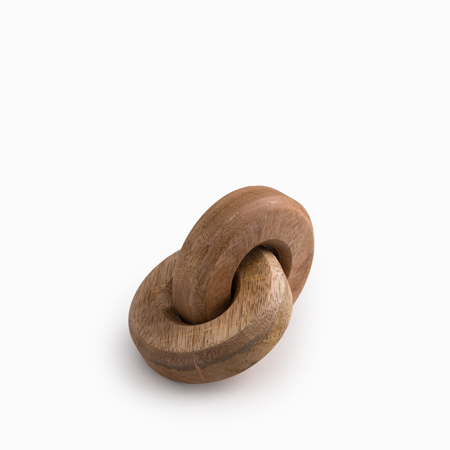 Nudo en madera aros