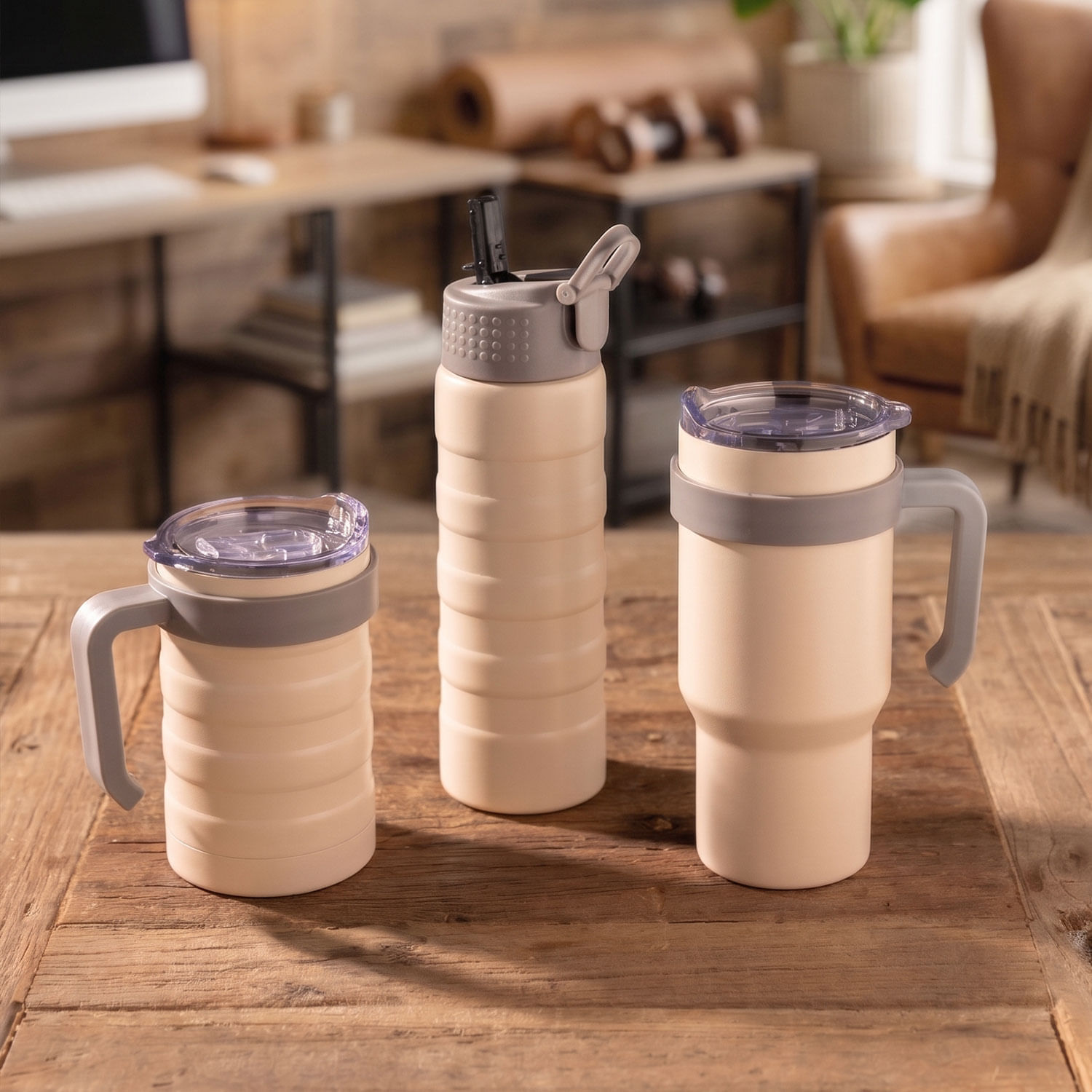 Termo con manija doble pared beige 700ml - Imagen 2